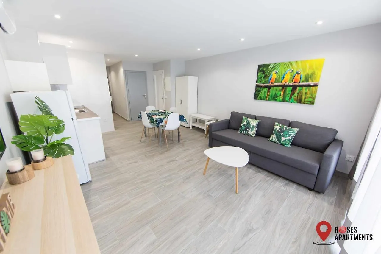 Roses Apartments Tropical Loft Vista Mar Lateral 0*,