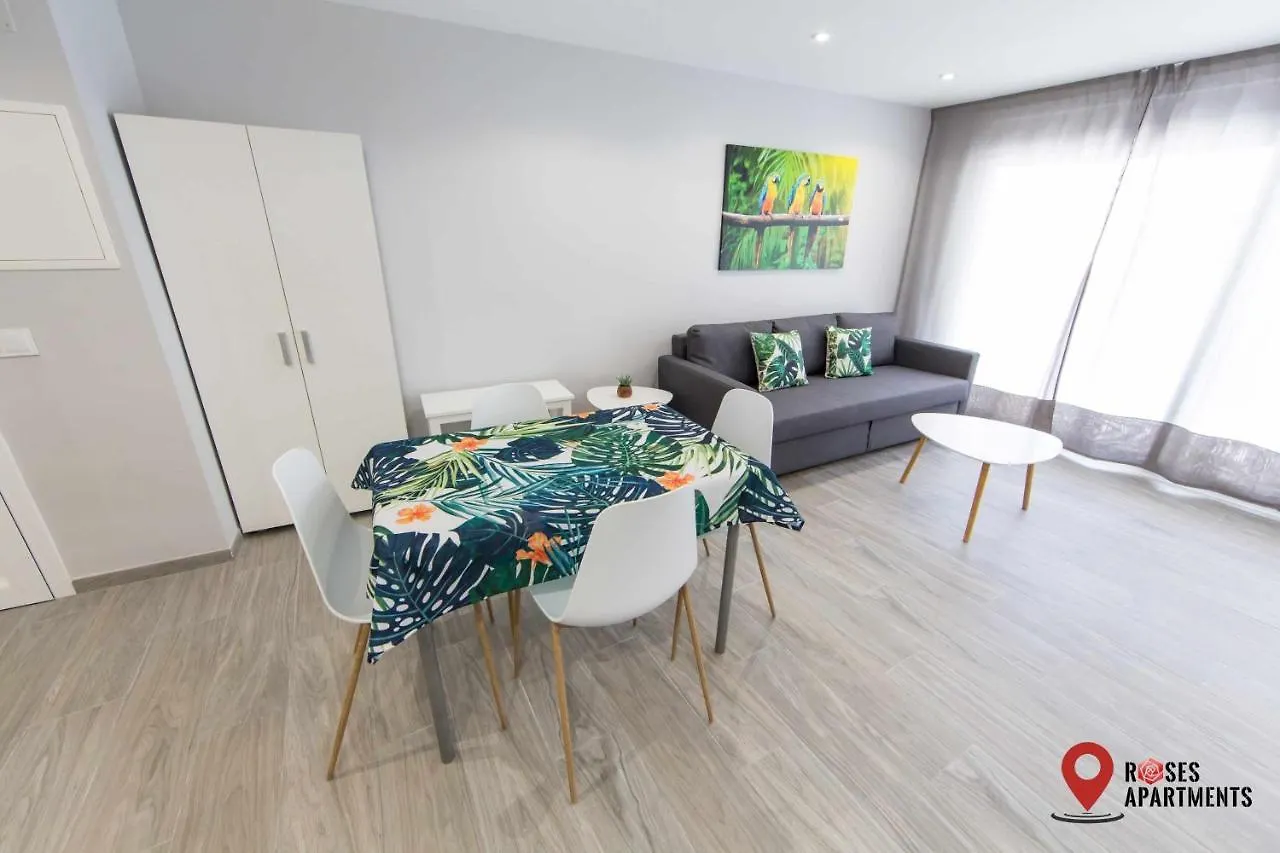 Roses Apartments Tropical Loft Vista Mar Lateral España
